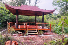 Quang-Huynh-Vietnamese-Curved-roofs-Completed-project-with-flying-eaves-and-cap-and-block-support-2